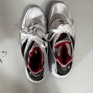 Nike Hurrache White and Black Sneakers with Red Interior